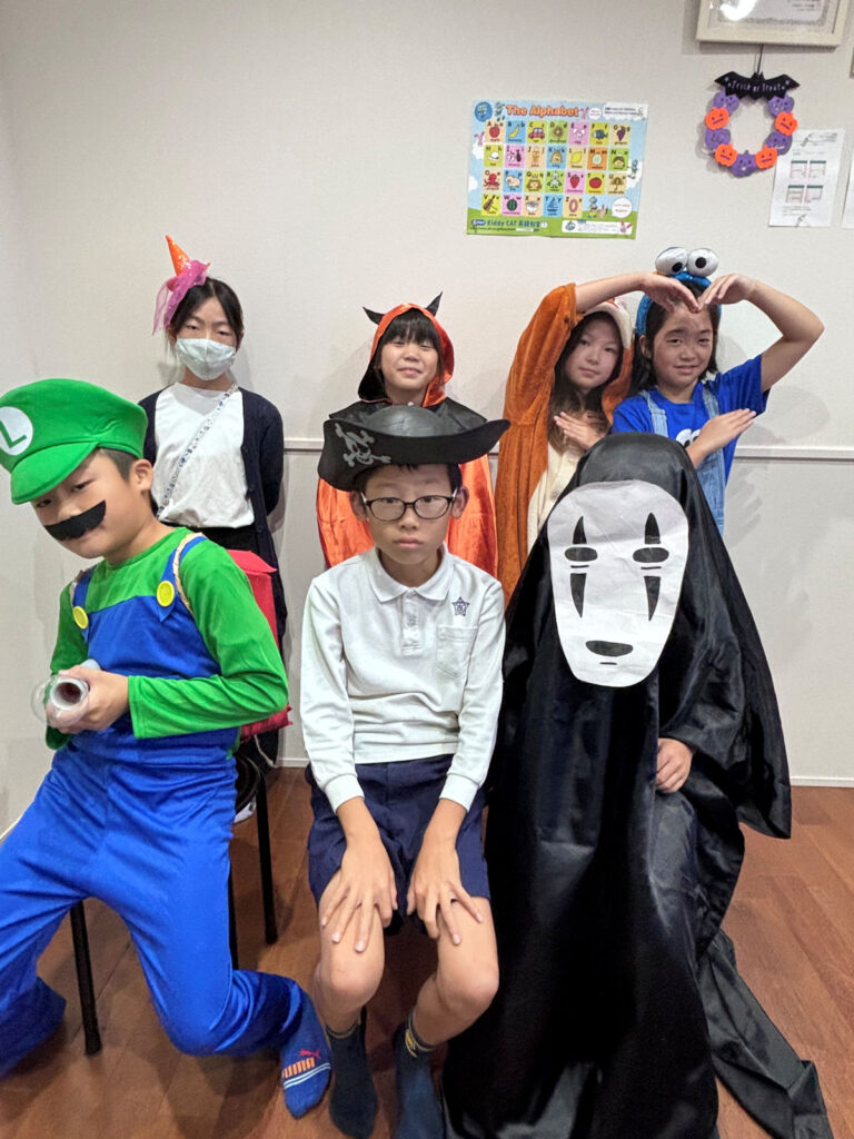 子どもたちのハロウィーン仮装